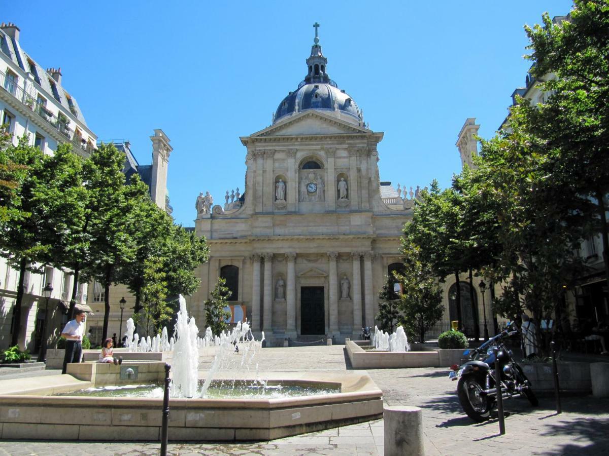 Love Nest In Saint-Michel Parigi Esterno foto